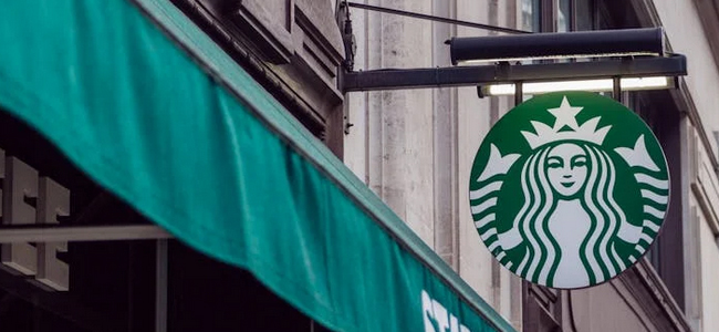 星巴克沒有一句文案的廣告，卻是吸引人的宣傳